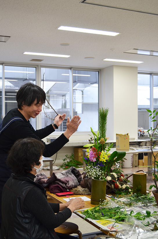 �y���[�N�V���b�v���|�[�g�z�t�����[�A�����W�����g��������