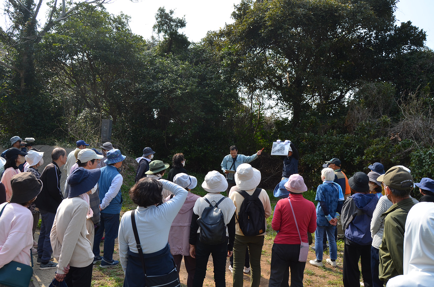 �s��x�������يJ��16���N�L�O�t��򓇏t�̂���炩���j�T�K�o�X�c�A�[�u���̐푈�j�Ղ��߂���v