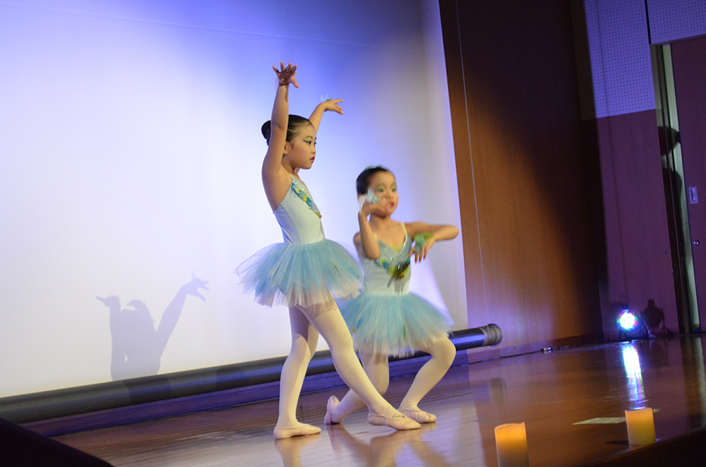 yÃCxg|[gzIKI BALLET炢2015`NX}X̑蕨`